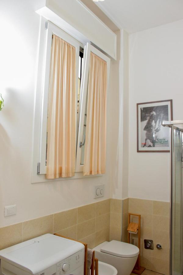 Casa Agape Mazzini-Sant'Orsola Apartment Bologna Bagian luar foto